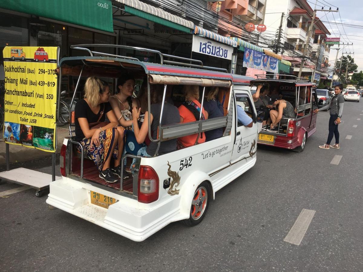 Nakara Hostel Ayutthaya Exteriér fotografie